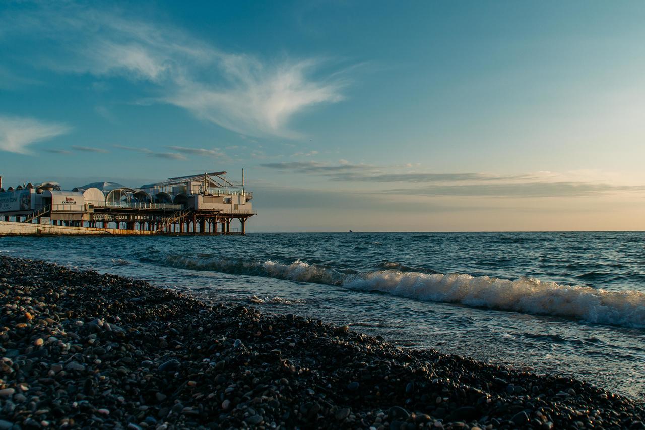 Svetlana Plus Hotel Sochi Exterior photo